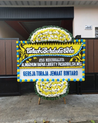 Papan Bunga Duka di Ilir Timur Ii