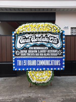 Papan Bunga Duka di Ilir Timur Ii